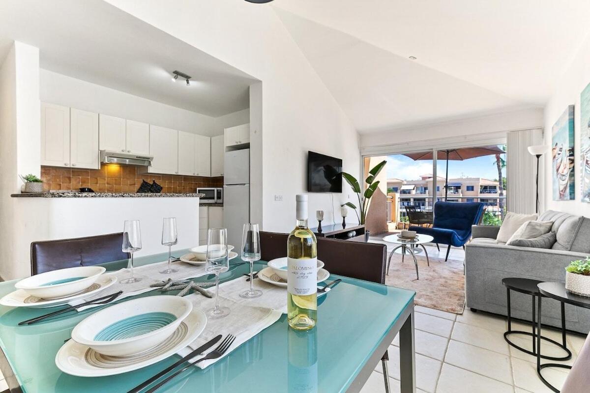 Limnaria Gardens Beautiful Apartment By Vichy Paphos Extérieur photo